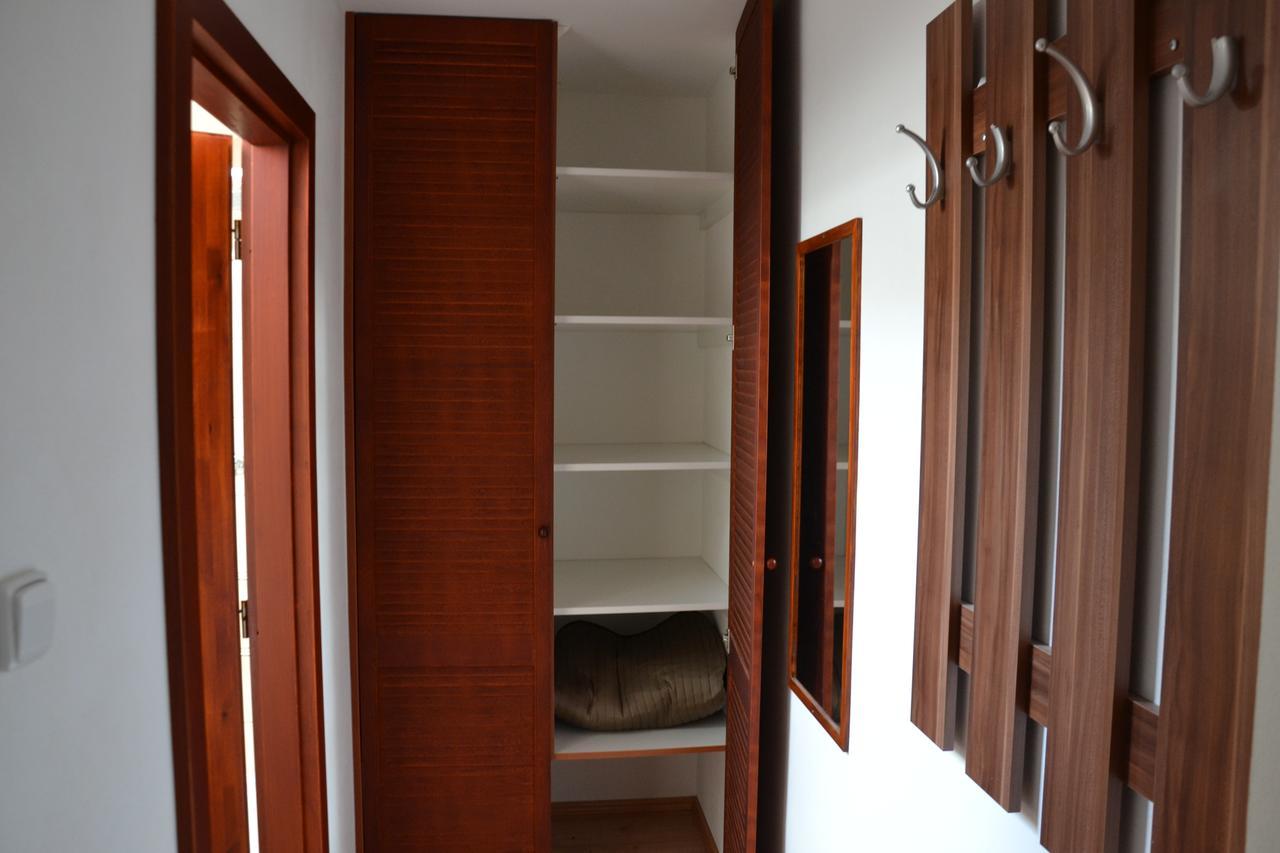 Podskalni Mlyn Hotel Ostopovice Стая снимка